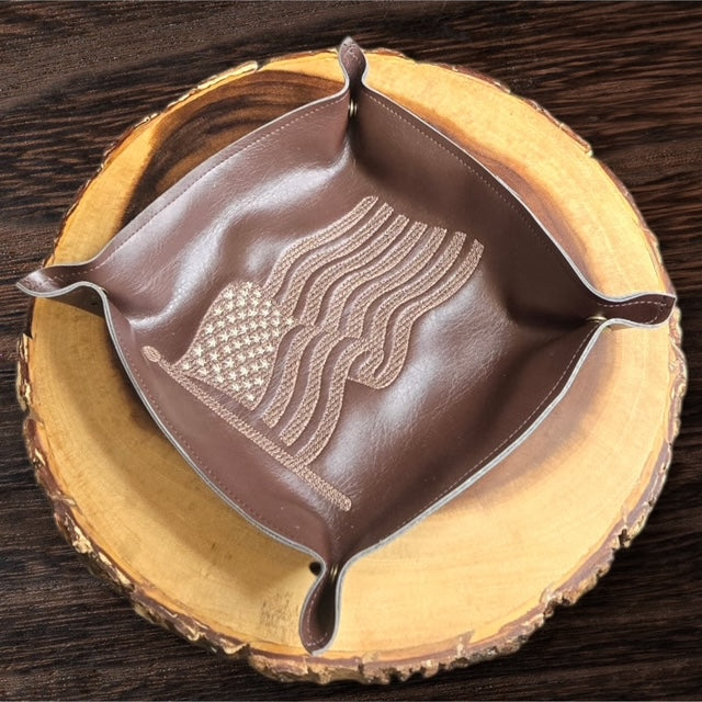 Americana - Heritage Valet Collection