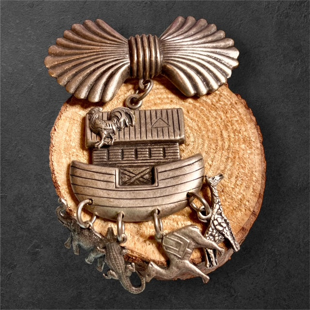 Noah’s Ark brooch with ark and animal design