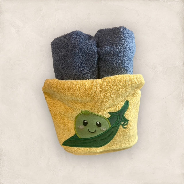 Pea in a Pod with Curl Hooded Towel - Embroidered