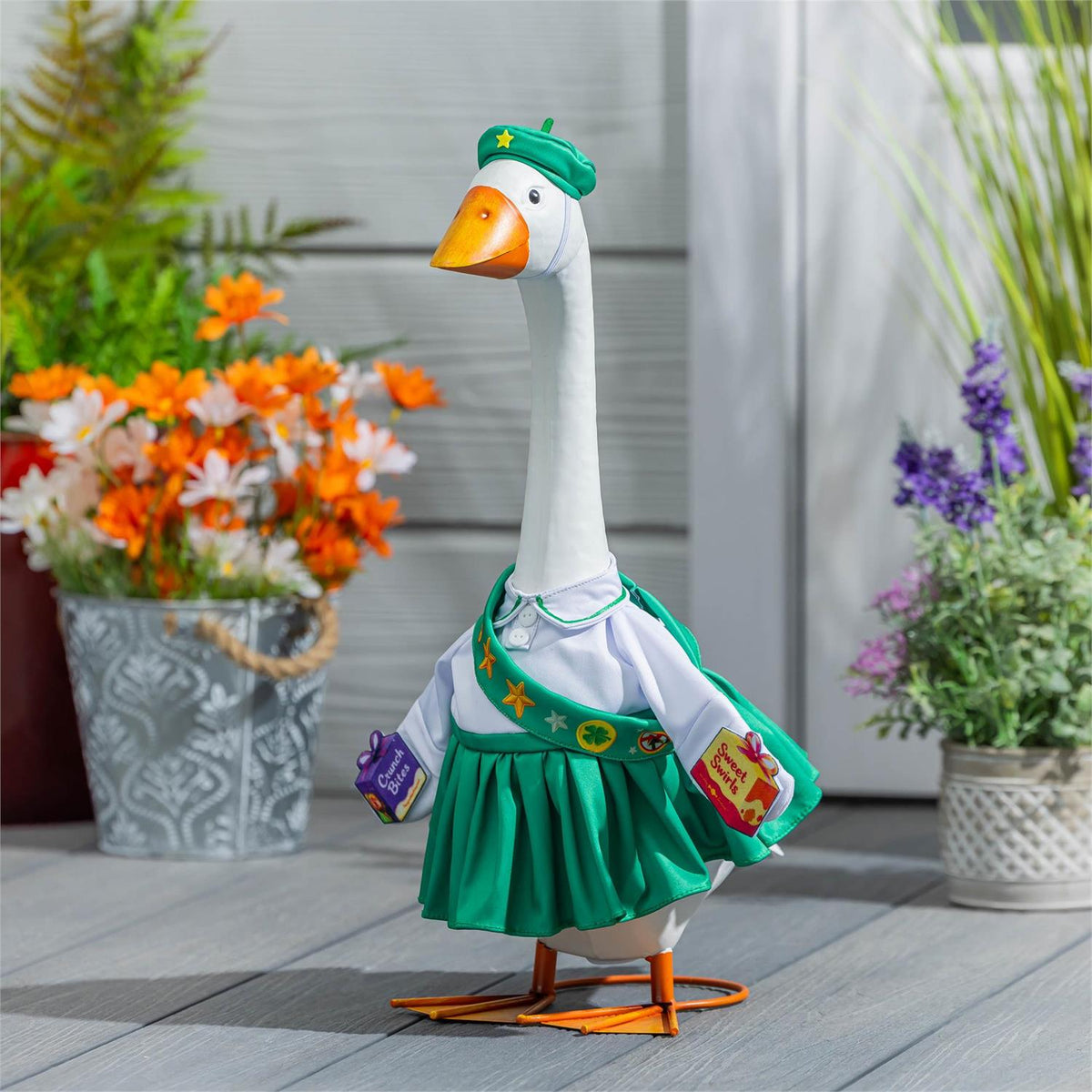 Porch Goose Outfit, Scout