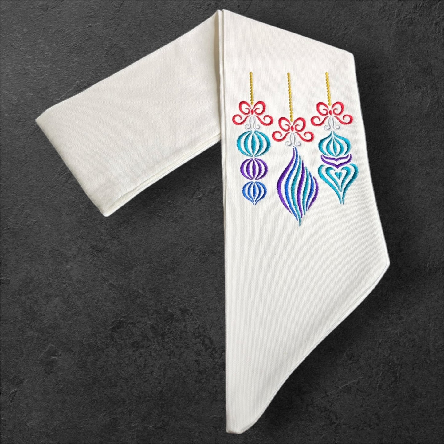 Twinkle and Trim wreath sash from The Manor Collection