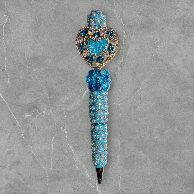 Blue Heart Bliss beaded pen with blue heart?themed silicone beads