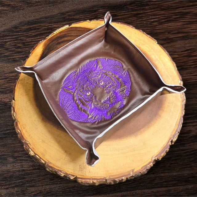 Eye of the Tiger - Heritage Valet Collection