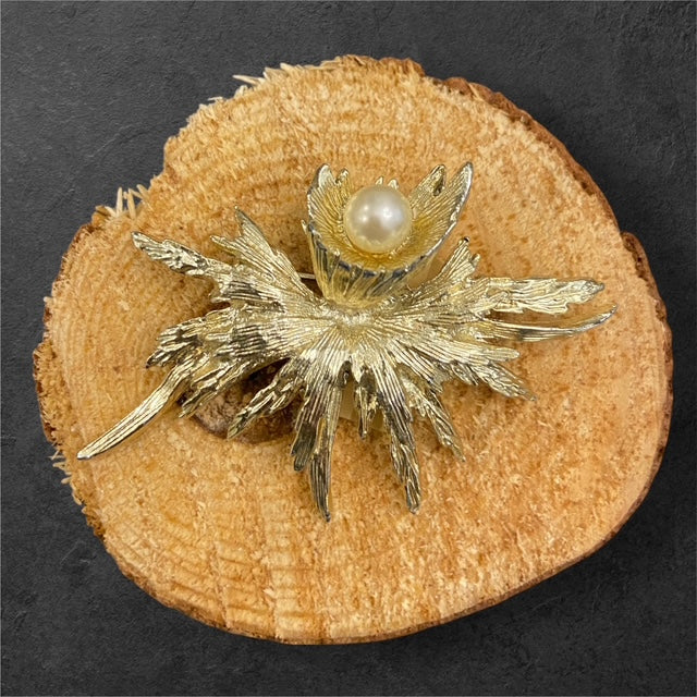 Gilded Sunrise - The Manor Brooch Collection