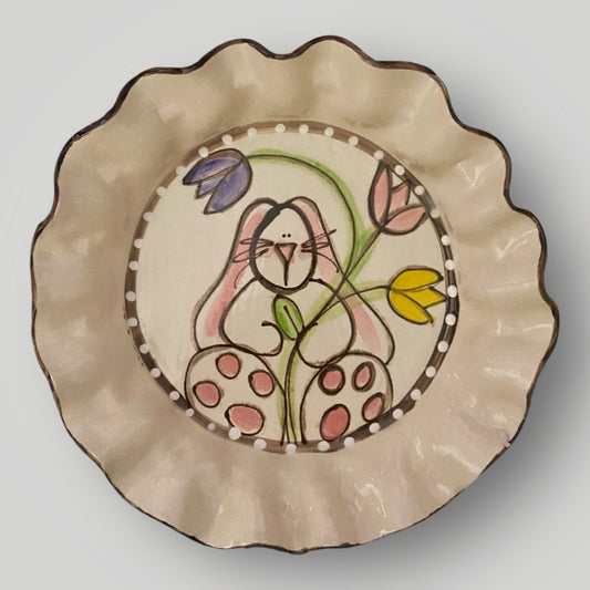 Round Ruffle Pie Dish - Bunny Holding Tulips - Heartfelt Traditions Pottery