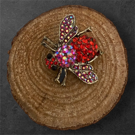 Scarlet Bee scatter pin with red bee design